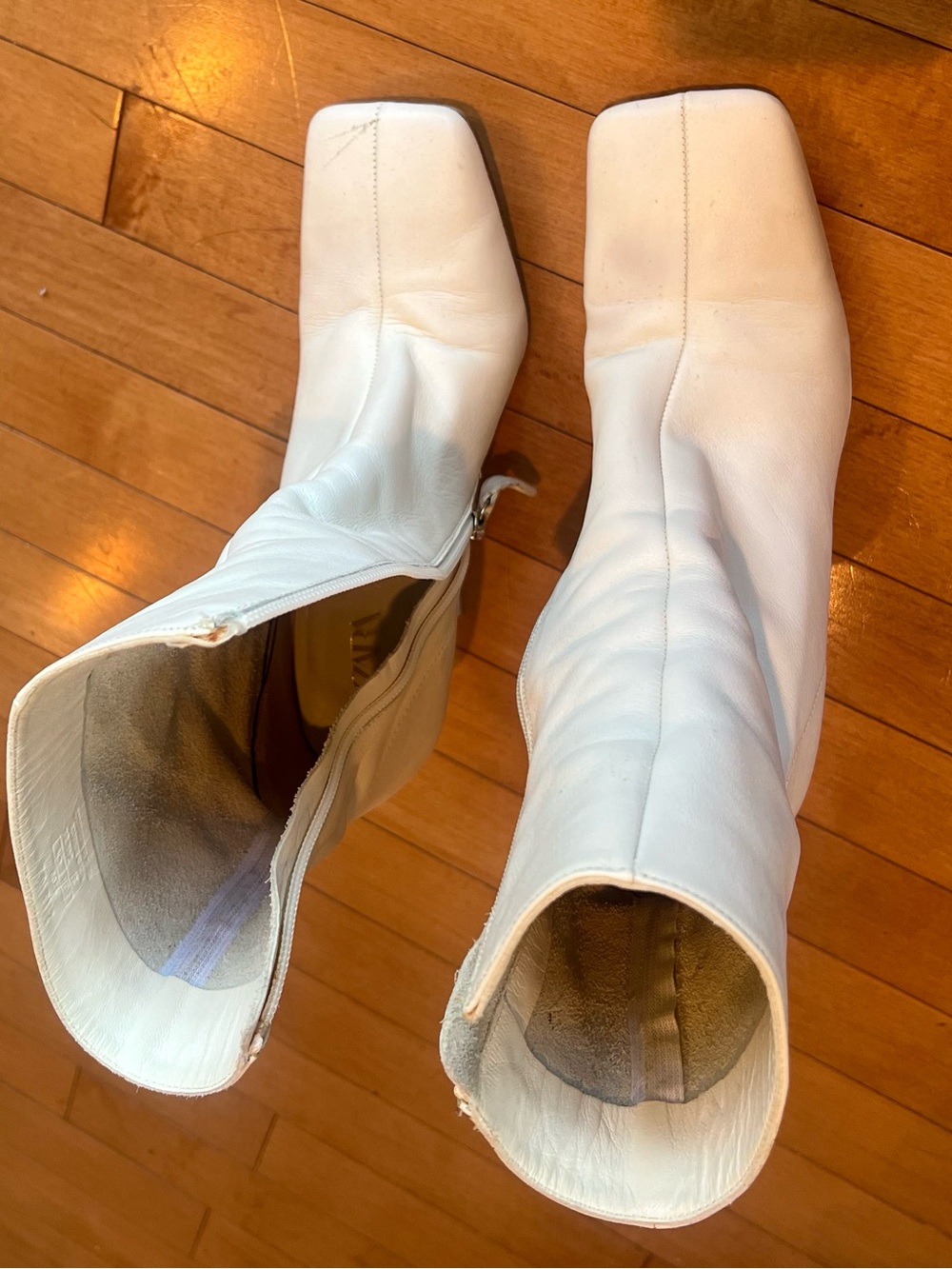 Women’s White Square-Toe Mid-Calf Boots